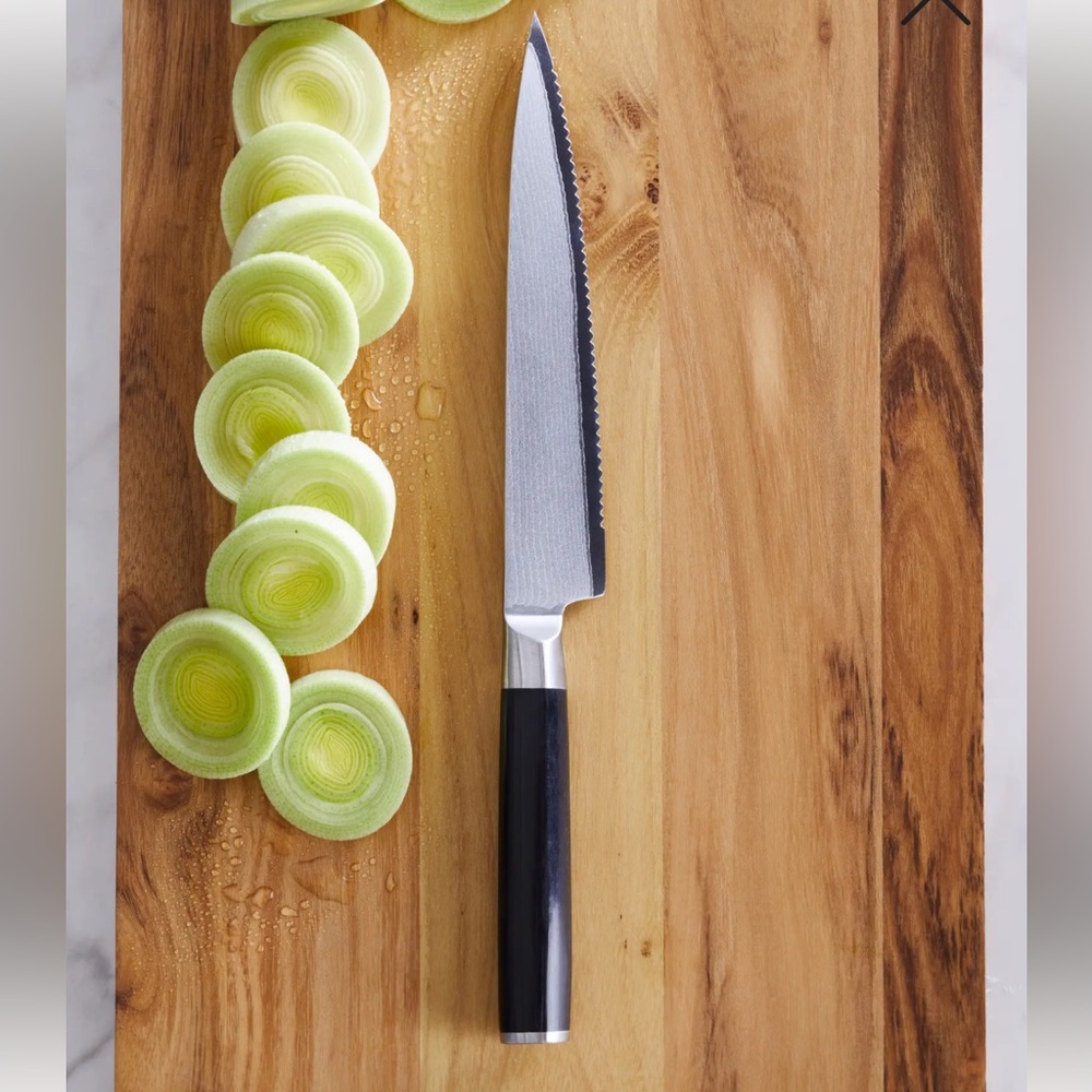 QUINCE NIB Essential Japanese Damascus Steel 6" Serrated Utility Knife